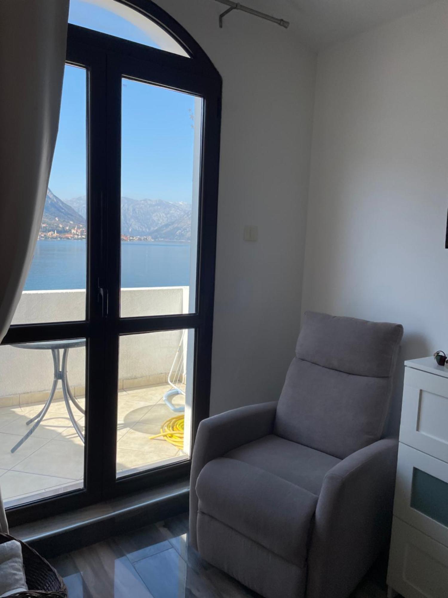 Apartment Jovana โกตอร์ ภายนอก รูปภาพ