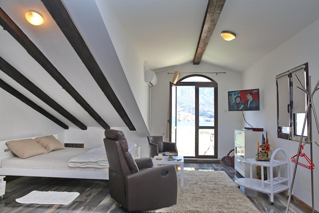 Apartment Jovana โกตอร์ ภายนอก รูปภาพ